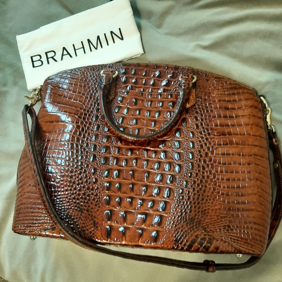 Closet sale in the south! - Picture 3 of 3